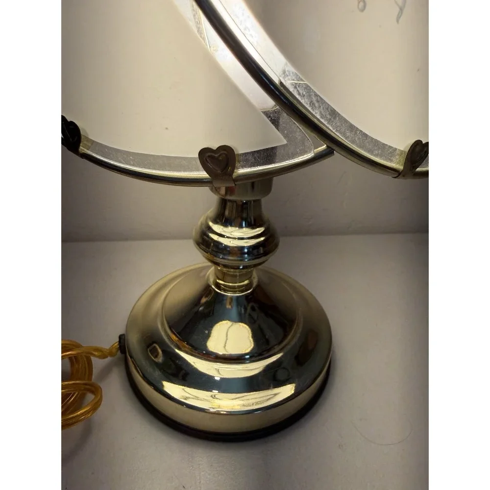 Vintage Hollywood Regency Table Lamp Segmented Curved Glass Shade 3- Way Touch